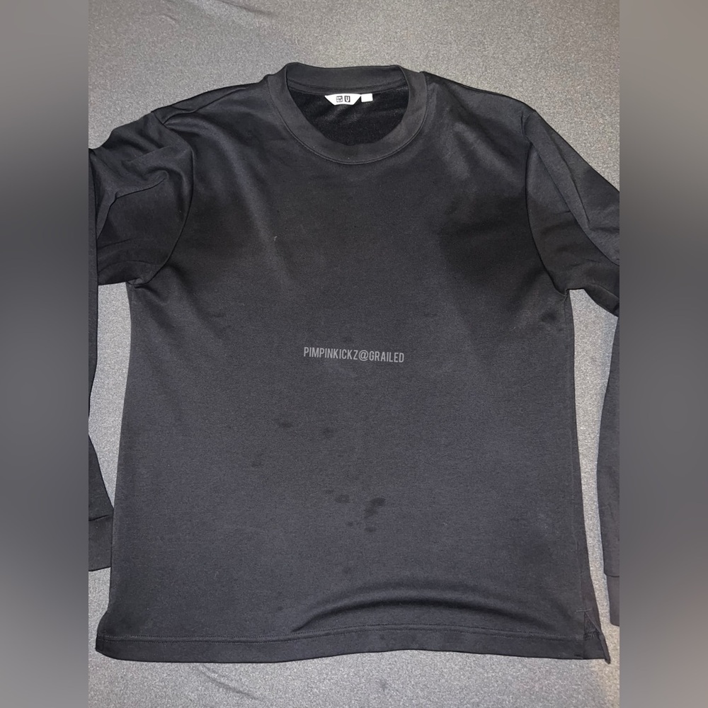 Uniqlo U AIRism long sleeve shirt